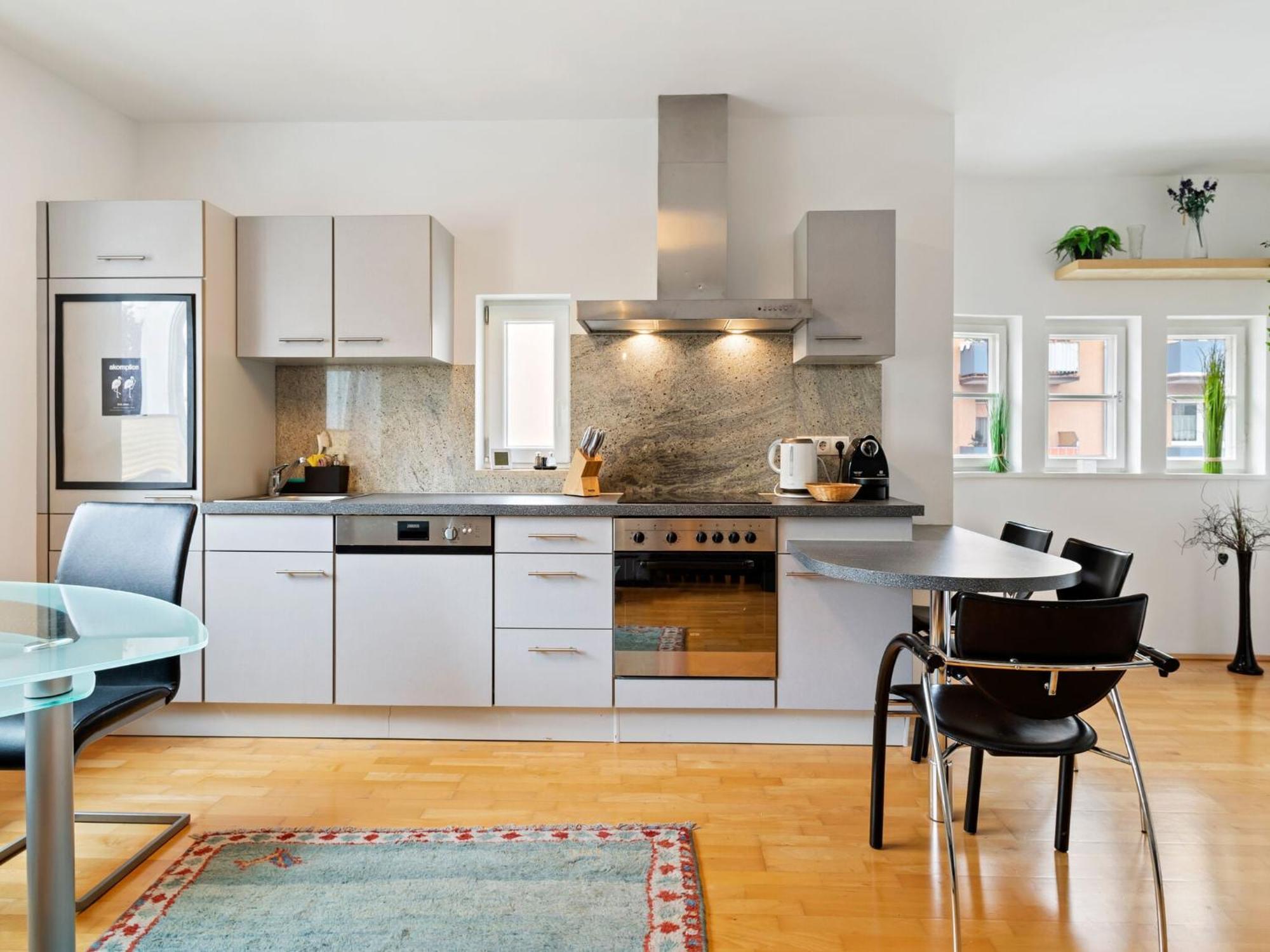 Apartment In Innsbruck Near Ambras Castle Ngoại thất bức ảnh