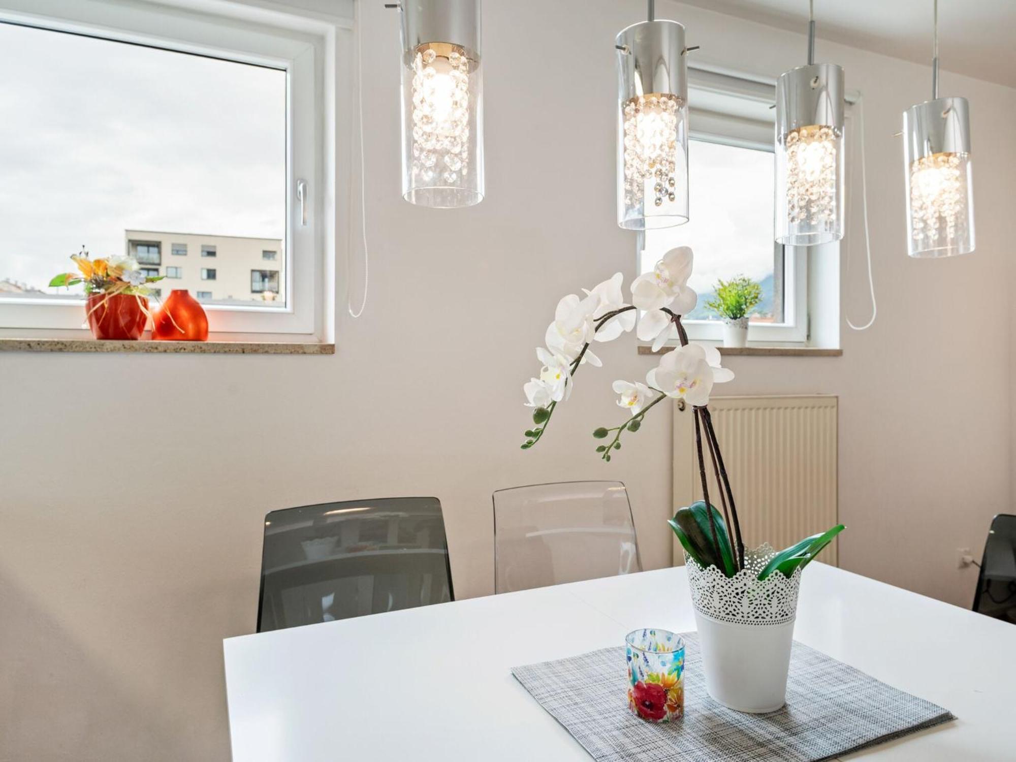 Apartment In Innsbruck Near Ambras Castle Ngoại thất bức ảnh